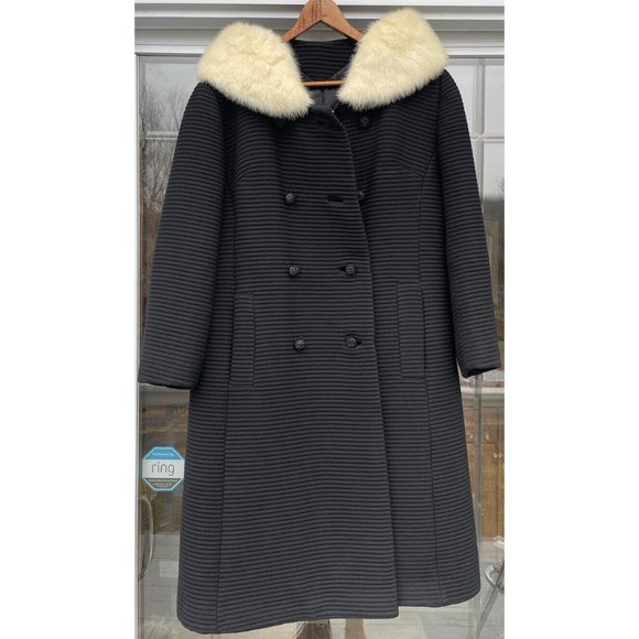 Mid-Century Modern Forstmann Ladies Coat Vintage Fashion Designer Clothing - Picture 4 of 16